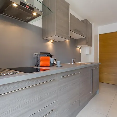 Appart Azur Apartment Saint-Laurent-du-Var
