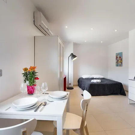 Appart Azur Apartment Saint-Laurent-du-Var